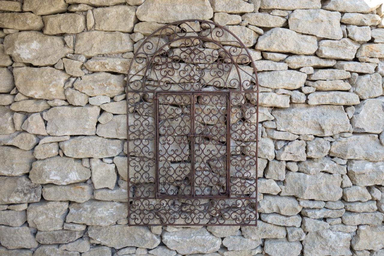 El Sama-In , Piscine Chauffee Βίλα LʼIsle-sur-la-Sorgue Εξωτερικό φωτογραφία